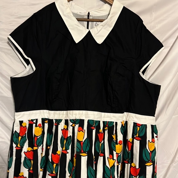 Modcloth Dresses & Skirts - Bea and Dot by ModCloth Tulips and Stripes Dress Size 4X